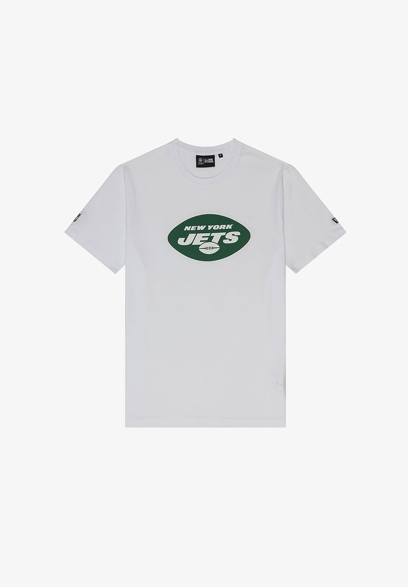 Camiseta de algodón blanca con un gran diseño ovalado verde que presenta "NEW YORK JETS" y un gráfico de fútbol en el centro. Mangas cortas.
