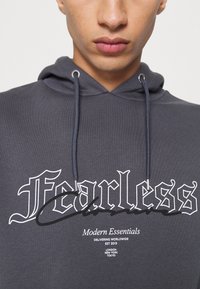 CLOSURE London FEARLESS HOODY - Camisola - charcoal