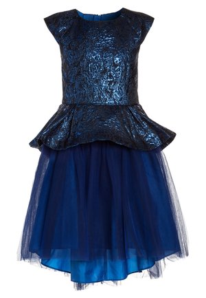 Granatowa sukienka z fakturowanym gorsetem, talią z baskinką i warstwową spódnicą z tiulu. Krótkie rękawy i ukryty suwak z tyłu.