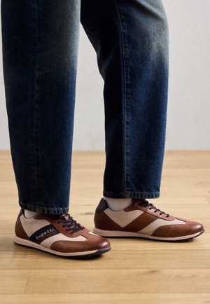 Sneaker low - cognac