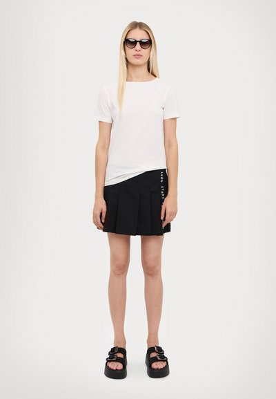 Weekend Max Mara Basic T-shirt - bianco