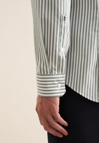 Seidensticker Camicia elegante - green