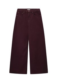 Pantalons larges en denim bordeaux foncé, avec une fermeture à bouton sur le devant, cinq poches et des coutures minimales. Texture lisse avec un design contemporain.