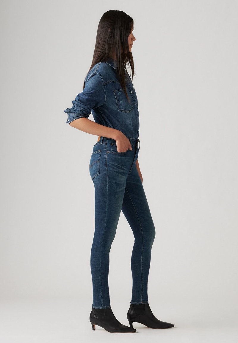 Jeans Levi's 721 High Rise Skinny Pour Femme - Taille 26 (36 FR), Bleu, Occasion Très Bon état