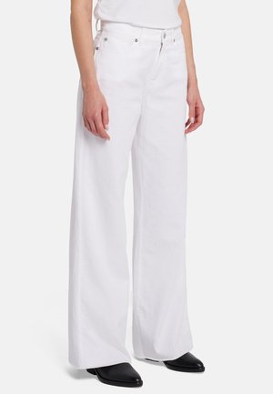 Jean flare - white
