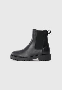 Επιλέχθηκε, black
