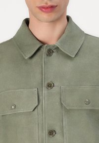 Belstaff WAYPOINT OVERSHIRT - Odinis švarkas - surplus green
