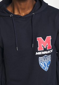 Mennace Jersey con capucha - blue