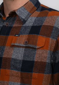 Petrol Industries Camisa - dark caramel
