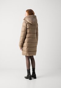 Marc O'Polo Donsjas - soft mocca