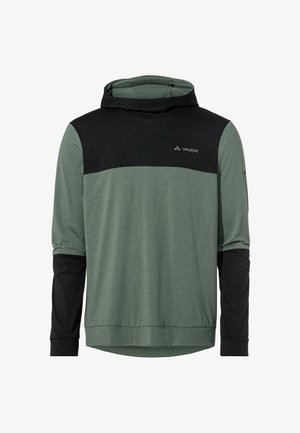 Kapuzenshirt mit langen Ärmeln in Dunkelgrün und Schwarz, mit glatter Textur, kontrastierendem Schulterpanel und Logo-Detail.