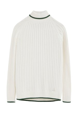 Suéter blanco acanalado de manga larga con cuello alto y ribete verde en el cuello, puños y dobladillo.