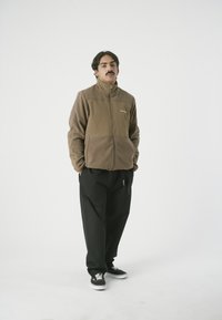 Cleptomanicx Fleecejacke - shitake