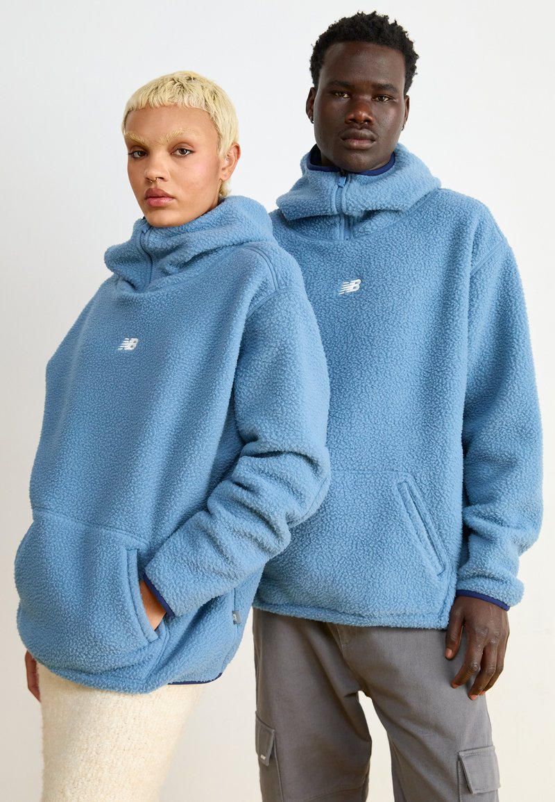 New Balance HOOPS UNISEX - Kapuzenpullover - heron blue