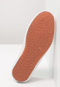 Tamaris Sneakers - light grey