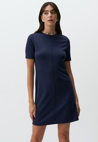 Unausgewählt, dark blue