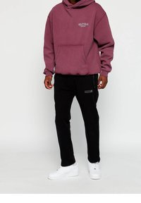 Multiply Apparel Jersey con capucha - bordeaux