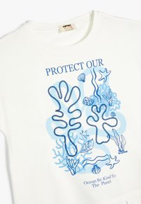 Koton - T-shirt z nadrukiem