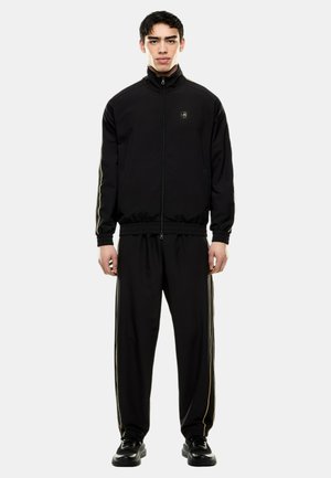 SET - Chándal - black