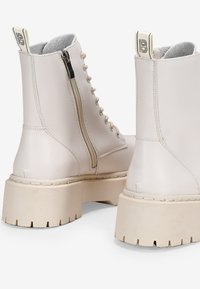 Bosanova Stivaletti stringati - beige