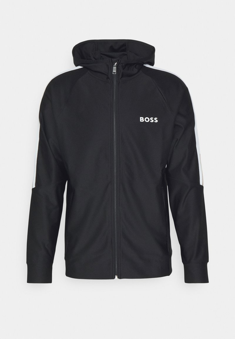 Schwarze Zip-Hoodiejacke mit Kapuze, aus glattem Stoff gefertigt. Verfügt über das weiße "BOSS"-Logo und hellgraue Akzente an den Ärmeln.