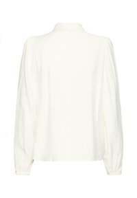 Camisa blanca de manga larga con cuello, que presenta mangas abullonadas y puños fruncidos, confeccionada en una tela ligera.