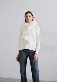 Alice + Olivia Svetr - ecru