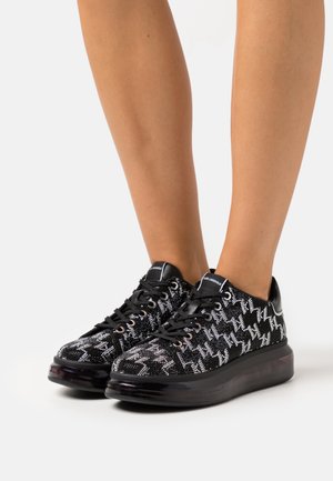 KAPRI KUSHION REGALIA MONO LACE - Baskets basses - black/silver