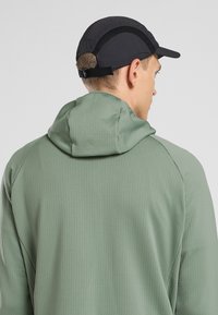 Jack Wolfskin VENT - Cap - phantom black