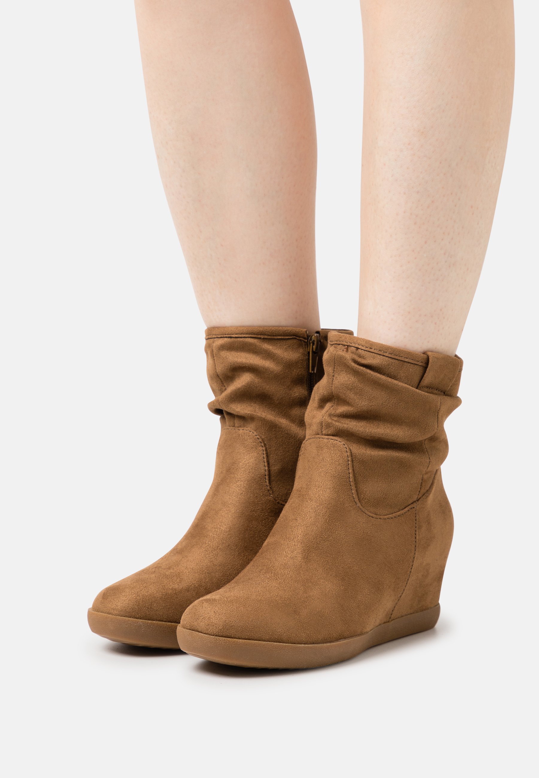 draaipunt Weiland Tijd Anna Field WINTER BOOT - Enkellaarsjes met sleehak - khaki/kaki - Zalando.nl