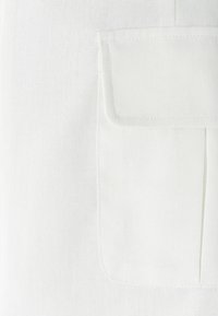 Thumbnail Image 7