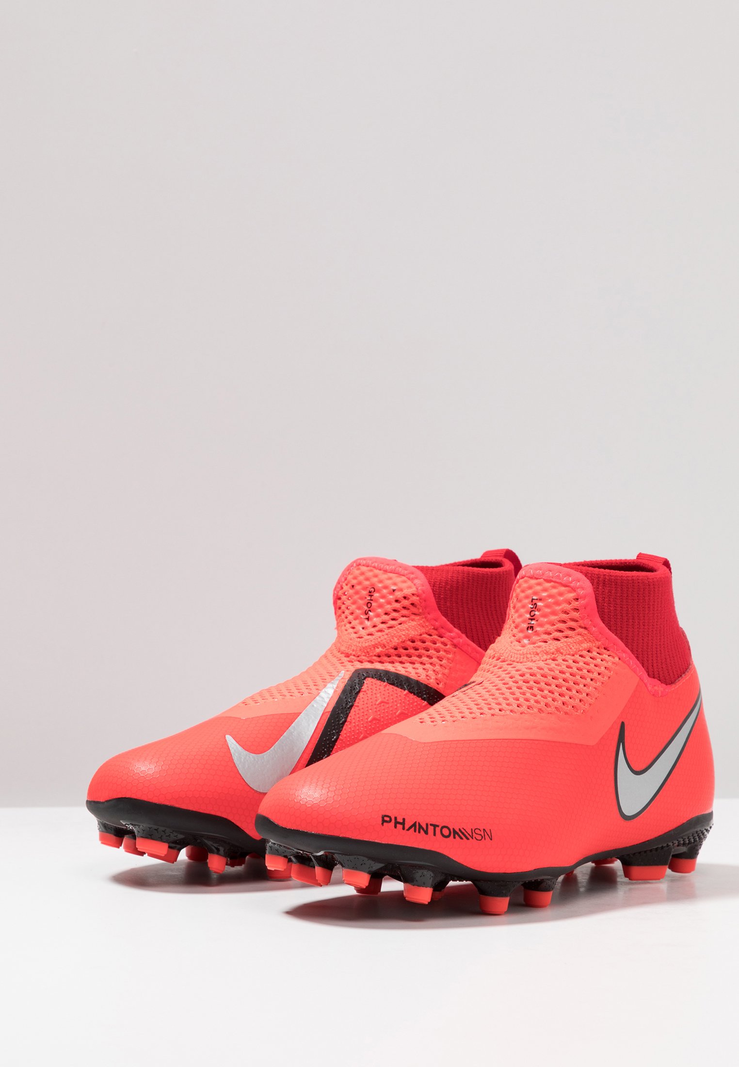 nike performance phantom 3