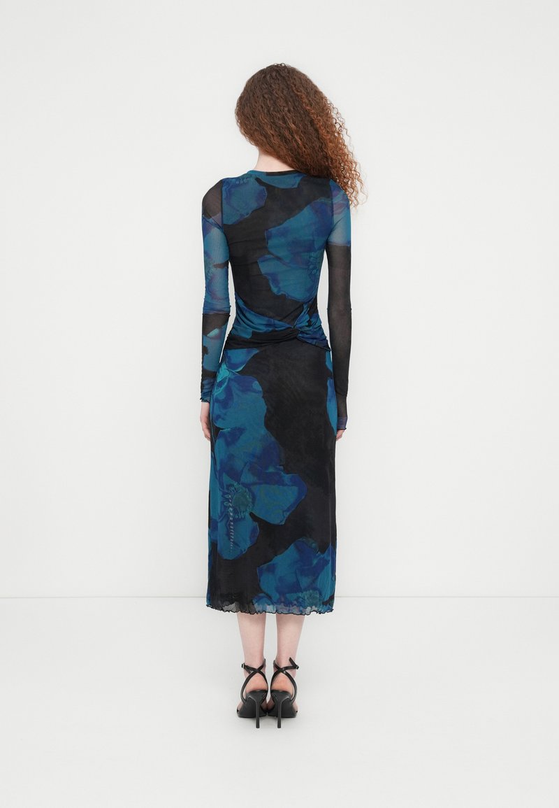 evening black maxi dress Juliet Slinky Maxi Dress With Scarf / Black | MESHKI