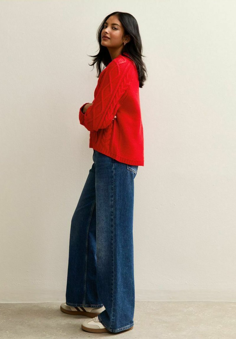 Pulls et cardigans Col en V pour femme | Ralph Lauren® BE Pulls et cardigans Col en V pour femme | Ralph Lauren® BE