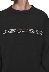 Pegador LENOX OVERSIZED - Strickpullover - black