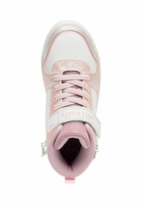 Sneaker high-top in un abbinamento di colori bianco e rosa, con dettagli rosa brillanti, linguetta in rete e una cerniera laterale per una facile vestibilità.