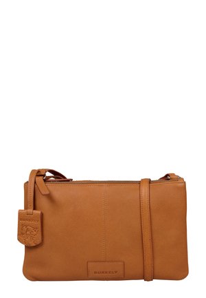 Burkely SOFT SKYLAR DOUBLE POCKET ZIP - Sac bandoulière - cognac