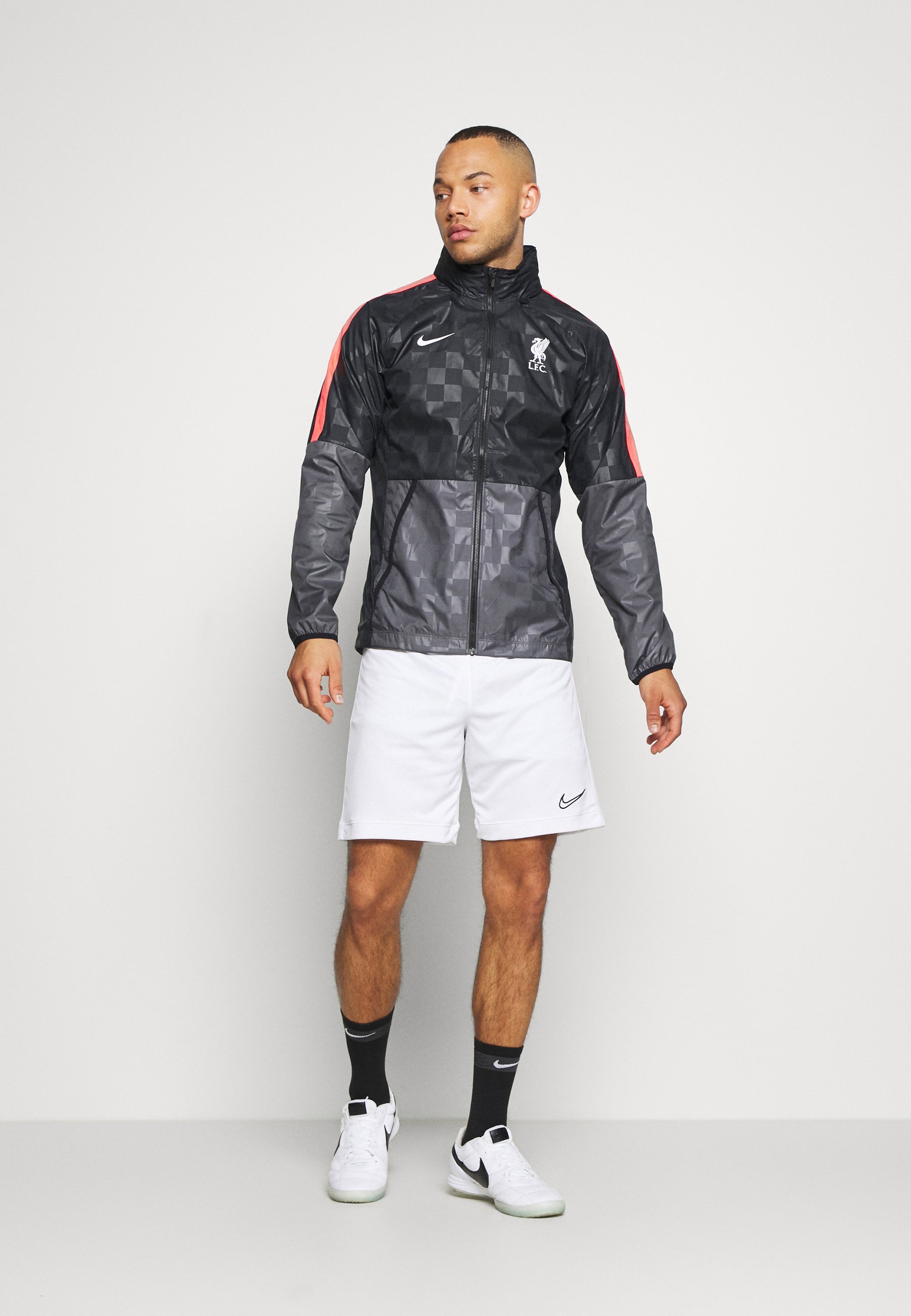 Herrer LIVERPOOL FC - Klubtrøjer Herrer LIVERPOOL FC - Klubtrøjer