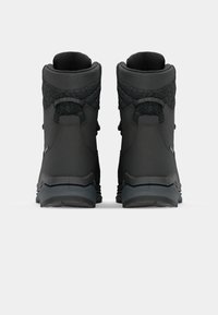 Schwarze Wanderschuhe mit hohem Knöcheldesign, texturiertem Stoffkragen und rutschfester Gummisohle. Verfügt über verstellbare Schnürung und verstärkten Absatz.