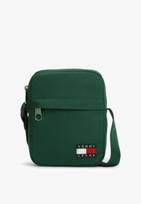 Niewybrane, elegant green