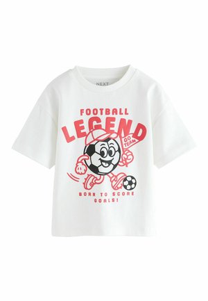 Weißes Kurzarmhemd mit einem Cartoon-Fußball, der eine Kappe trägt, läuft und einen Ball kickt, roter Text "Football Legend" und "Born to Score Goals!"