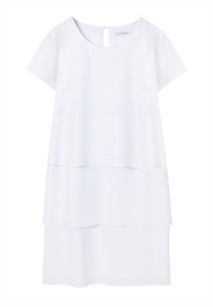 Hvid kjole med korte ærmer, der har et lagdelt design med rund halsudskæring og en nøglehulåbning på ryggen. Blødt, struktureret stof.