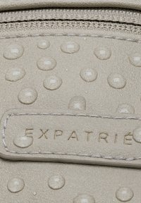 Expatrié LUCIE - Övtáska - beige