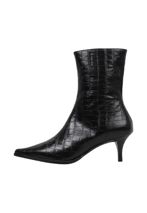 HUNE, ELEVATED - Botines - black