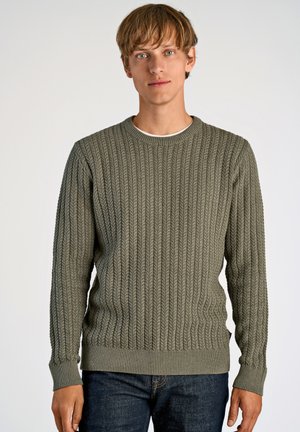 - Sweter