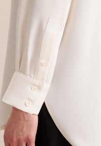 Seidensticker OVERSIZED - Hemdbluse - ecru