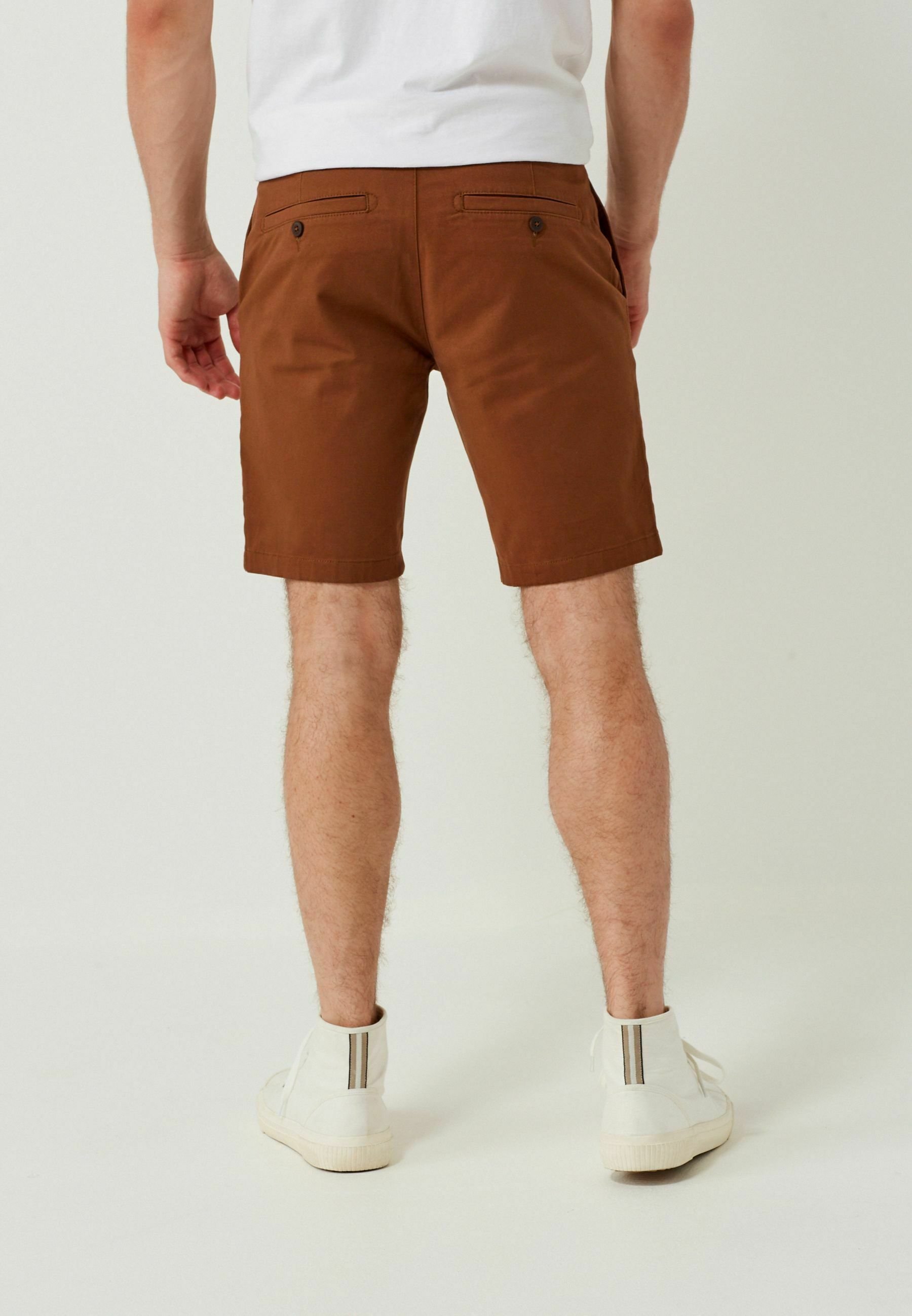 Next SLIM FIT - Shorts - Tobacco Brown 