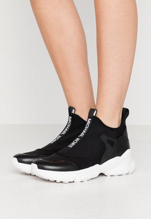 Sneakersy wysokie