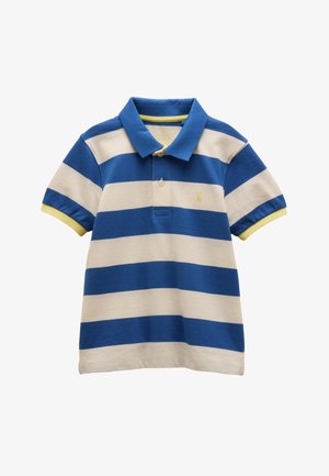 Kortærmet poloshirt med brede blå og hvide vandrette striber, gule ærmekanter og en lille gul broderet logo på brystet.