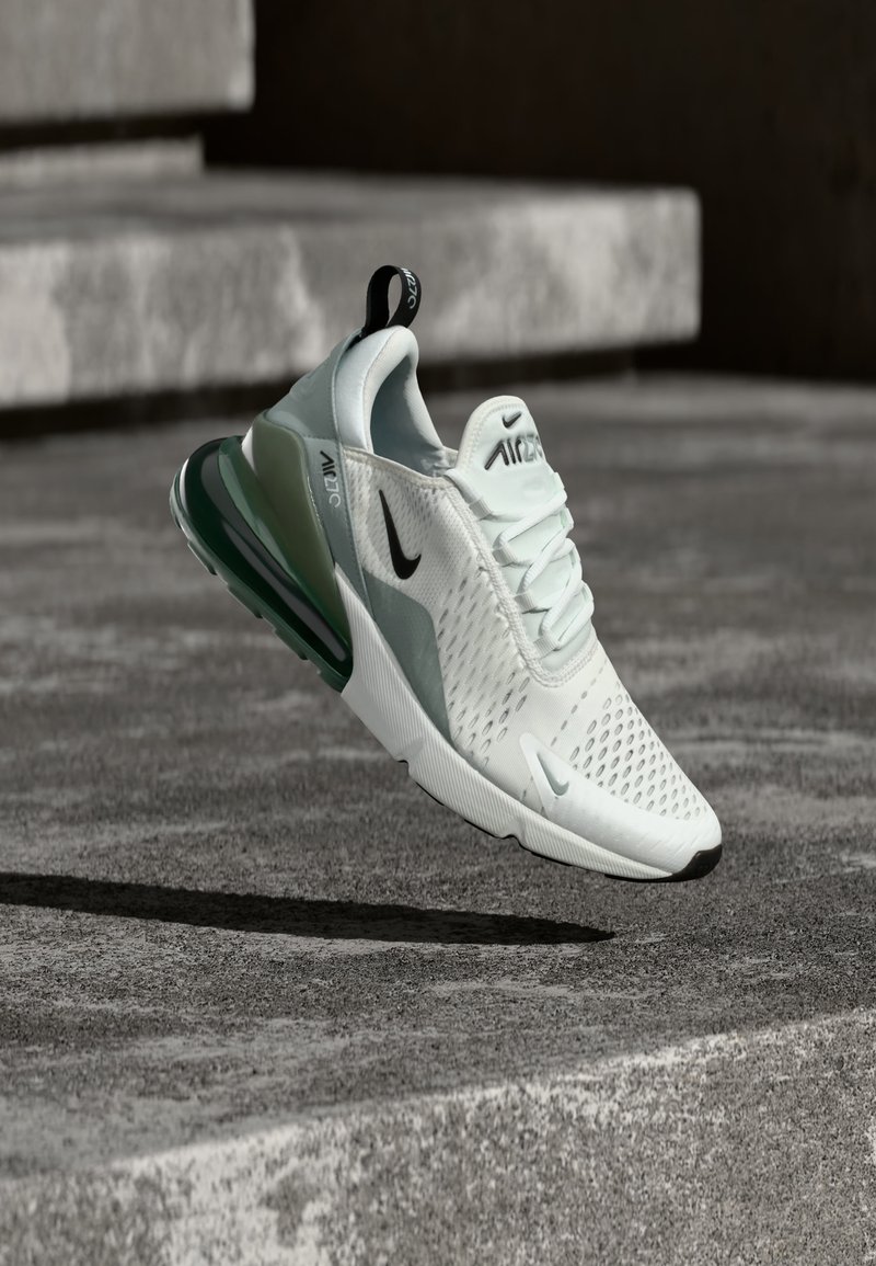 AIR MAX 270 summit white/black/light pumice/jade horizon/off-white
